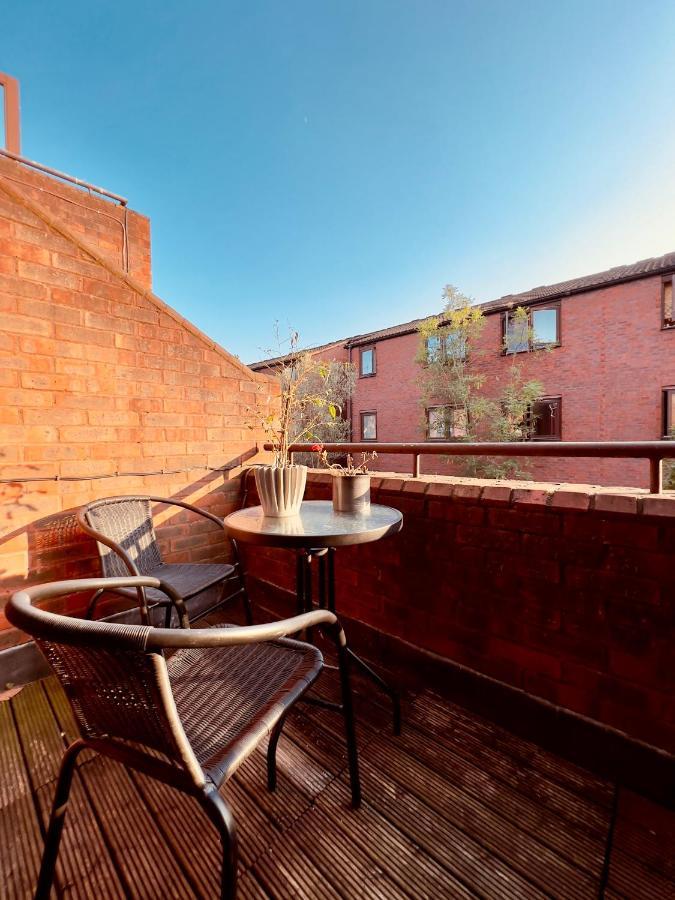 Charming And Spacious 1-Bedroom Flat In Hampstead 伦敦 外观 照片